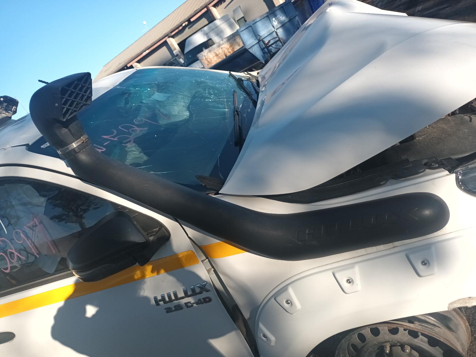 Sw 9948 Overflow Bottle Hilux Toyota 2018