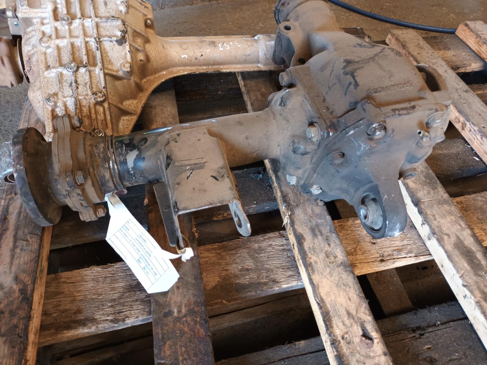 View Auto part Differential Centre Nissan Navara 2002