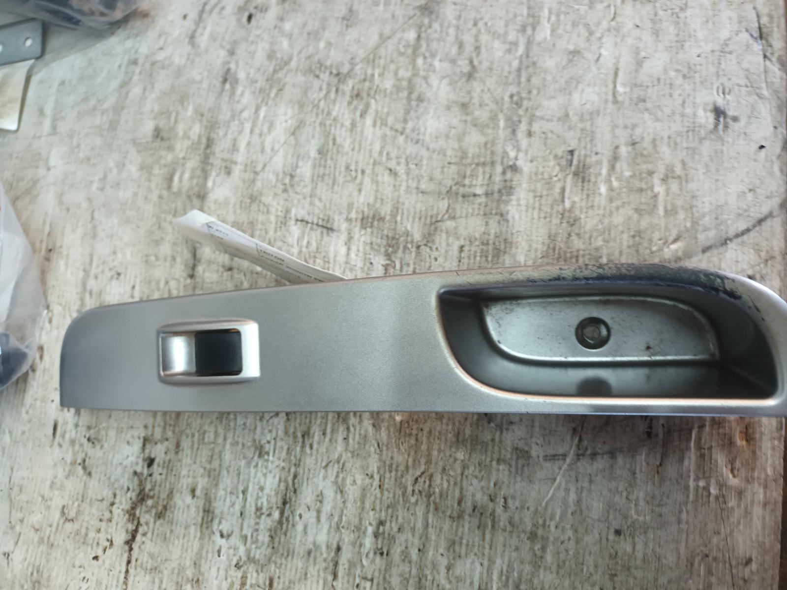 View Auto part Pwr Dr Wind Switch Mitsubishi Triton 2009