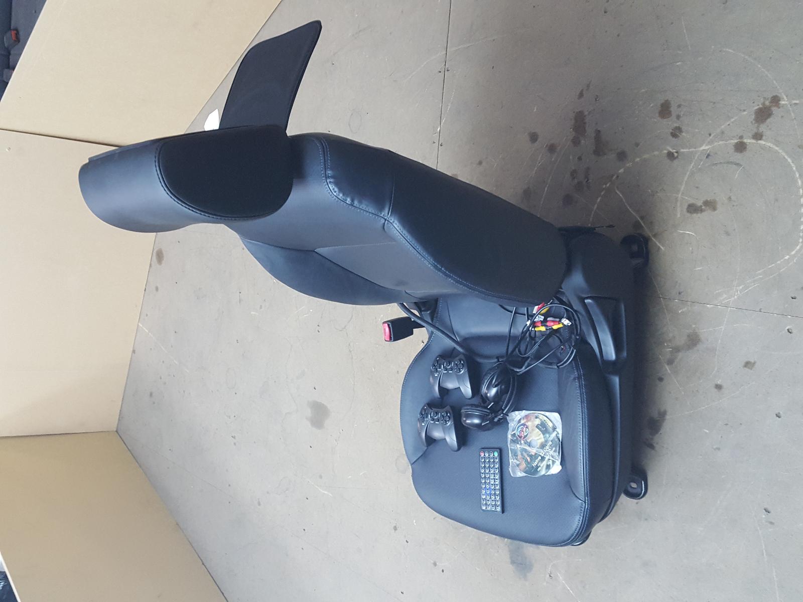 View Auto part Front Seat Mitsubishi Triton 2009