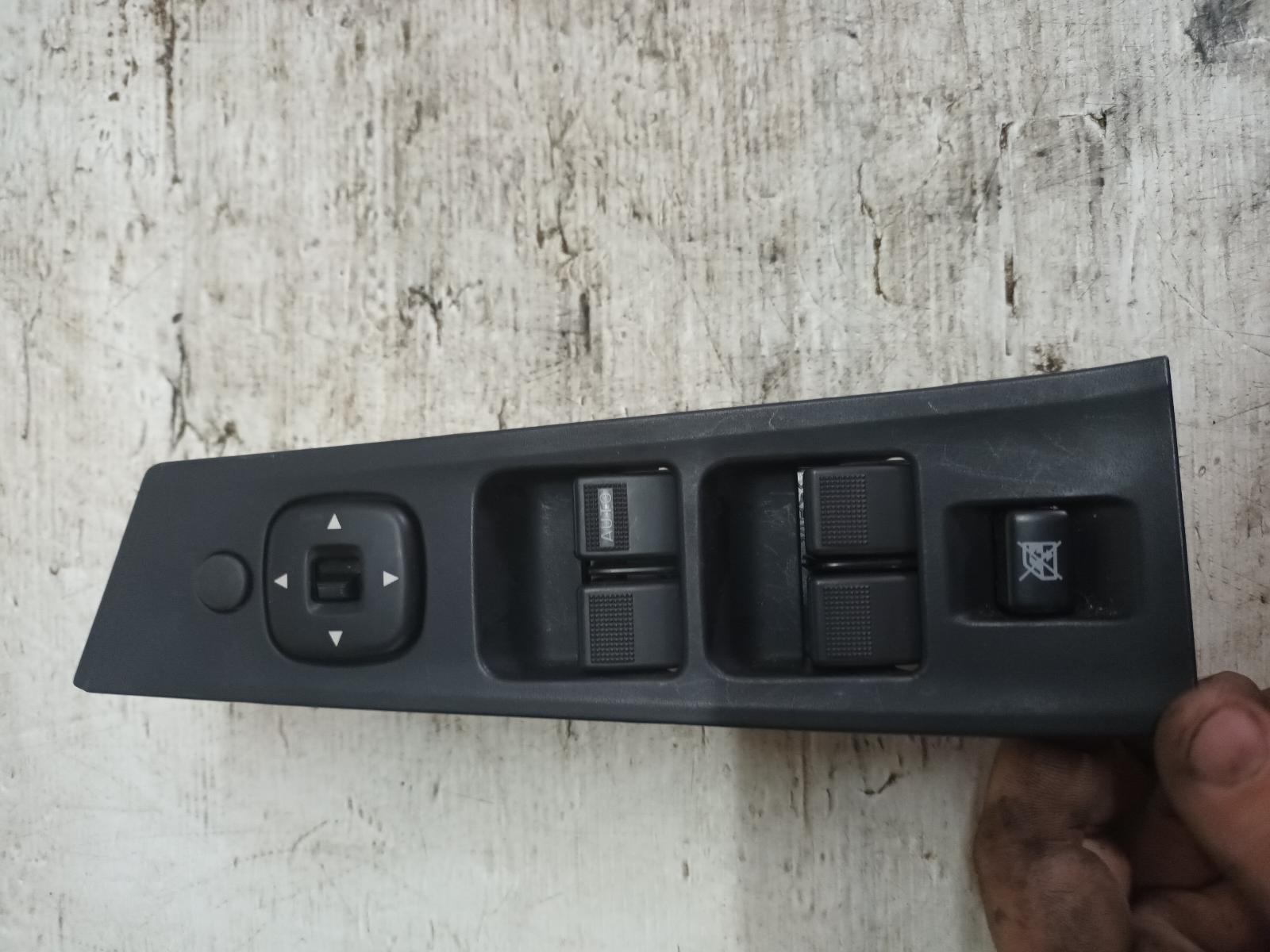 View Auto part Pwr Dr Wind Switch Ford Ranger 2017