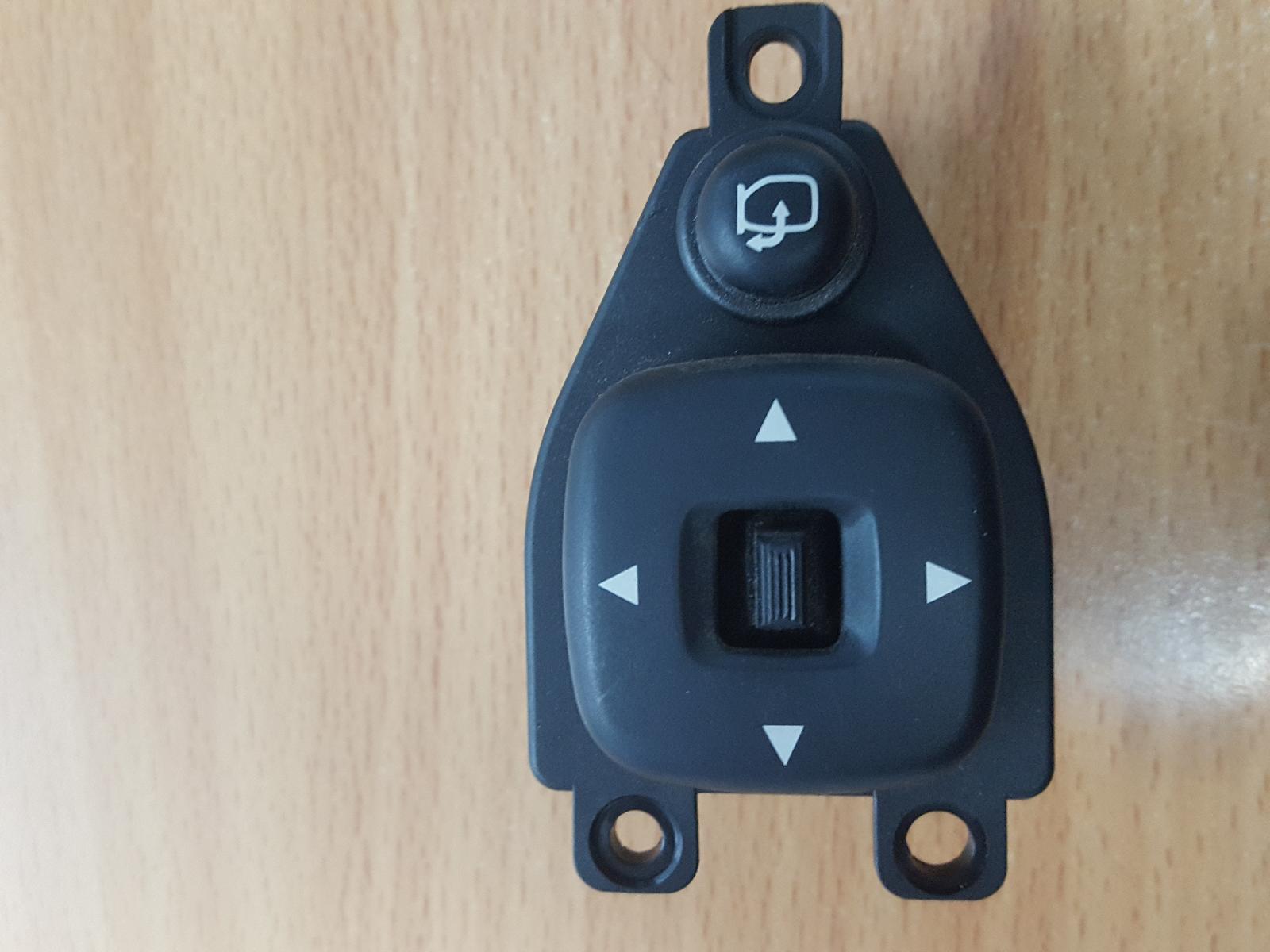 View Auto part Misc Switch/Relay Ford Ranger 2017