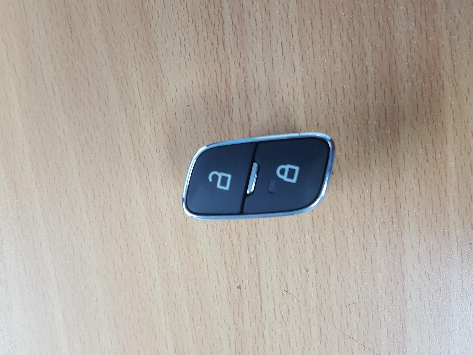 View Auto part Misc Switch/Relay Ford Ranger 2017