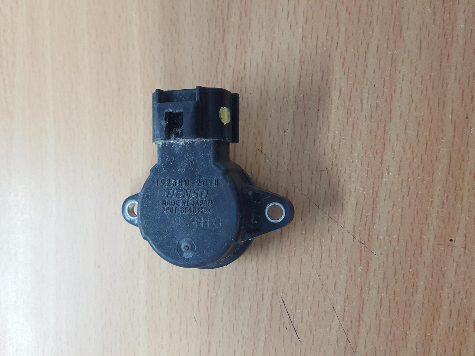 Tps/Idle Speed Motor Hilux Toyota 2004