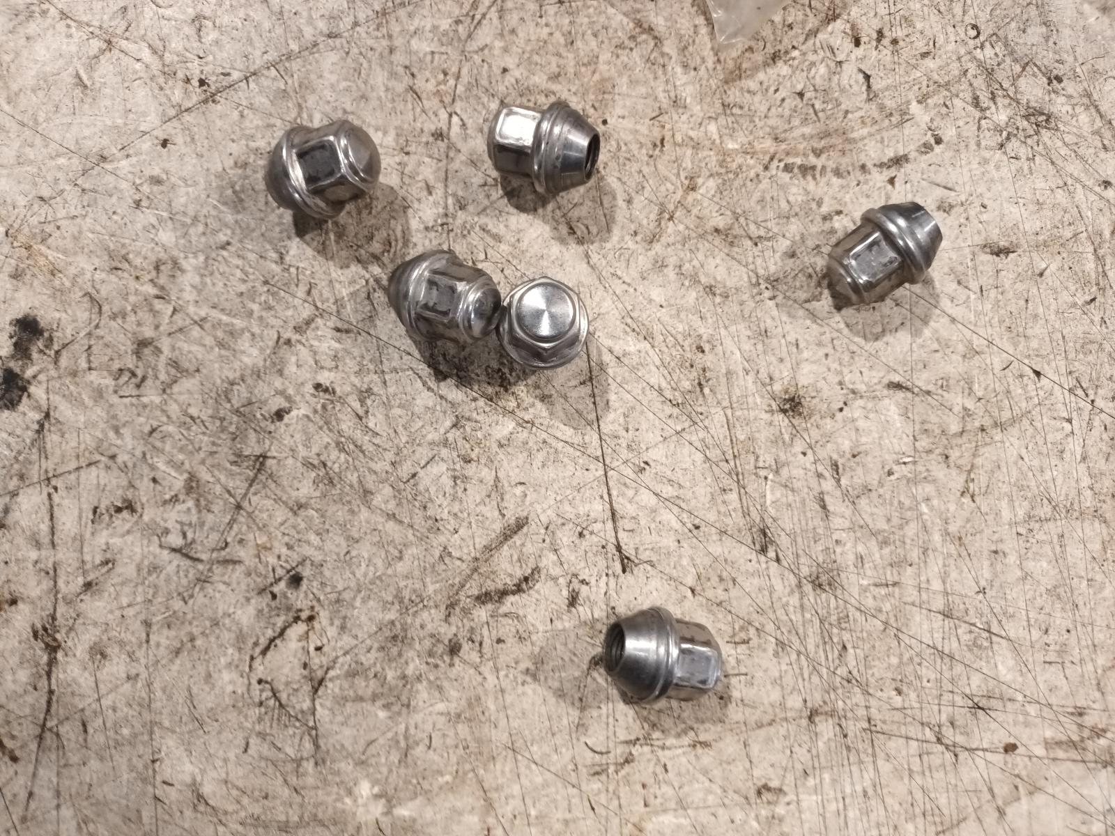 View Auto part Misc Mazda Bt50 2014