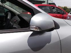 View Auto part Fuse Box Renault Megane 2011