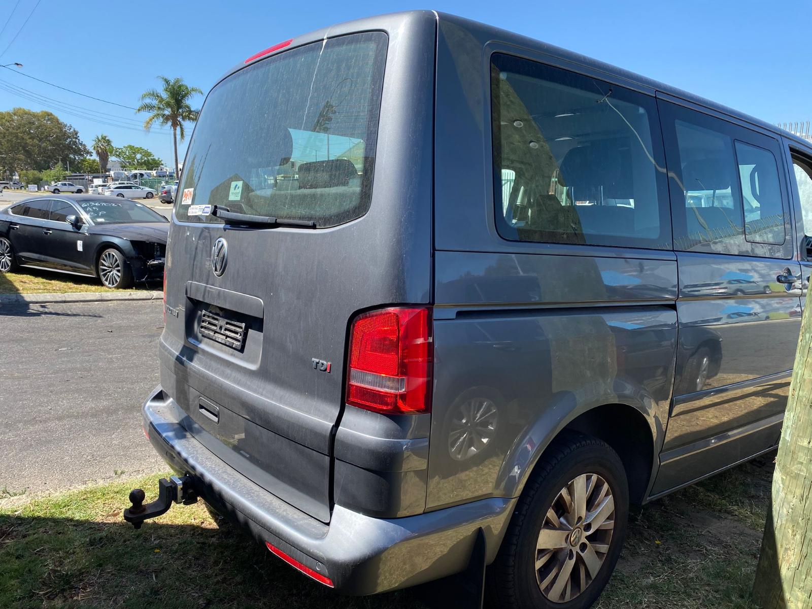 2013 Volkswagen Transporter Towbar View Auto part Towbar Volkswagen Transporter 2013