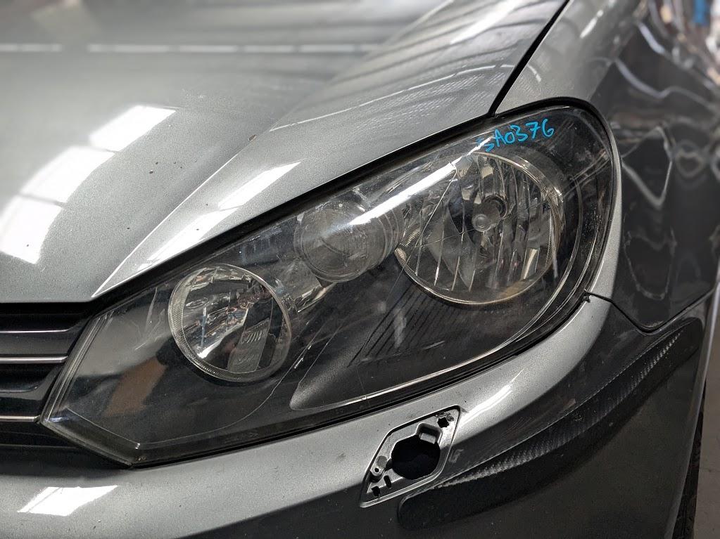 2012 Volkswagen Golf Right Guard View Auto part Right Guard Volkswagen Golf 2012