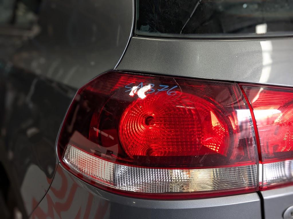 2012 Volkswagen Golf Right Guard View Auto part Right Guard Volkswagen Golf 2012