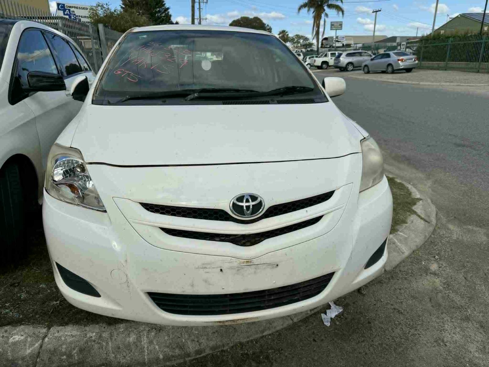 View Auto part Door/Boot/Gate Lock Toyota Yaris 2008