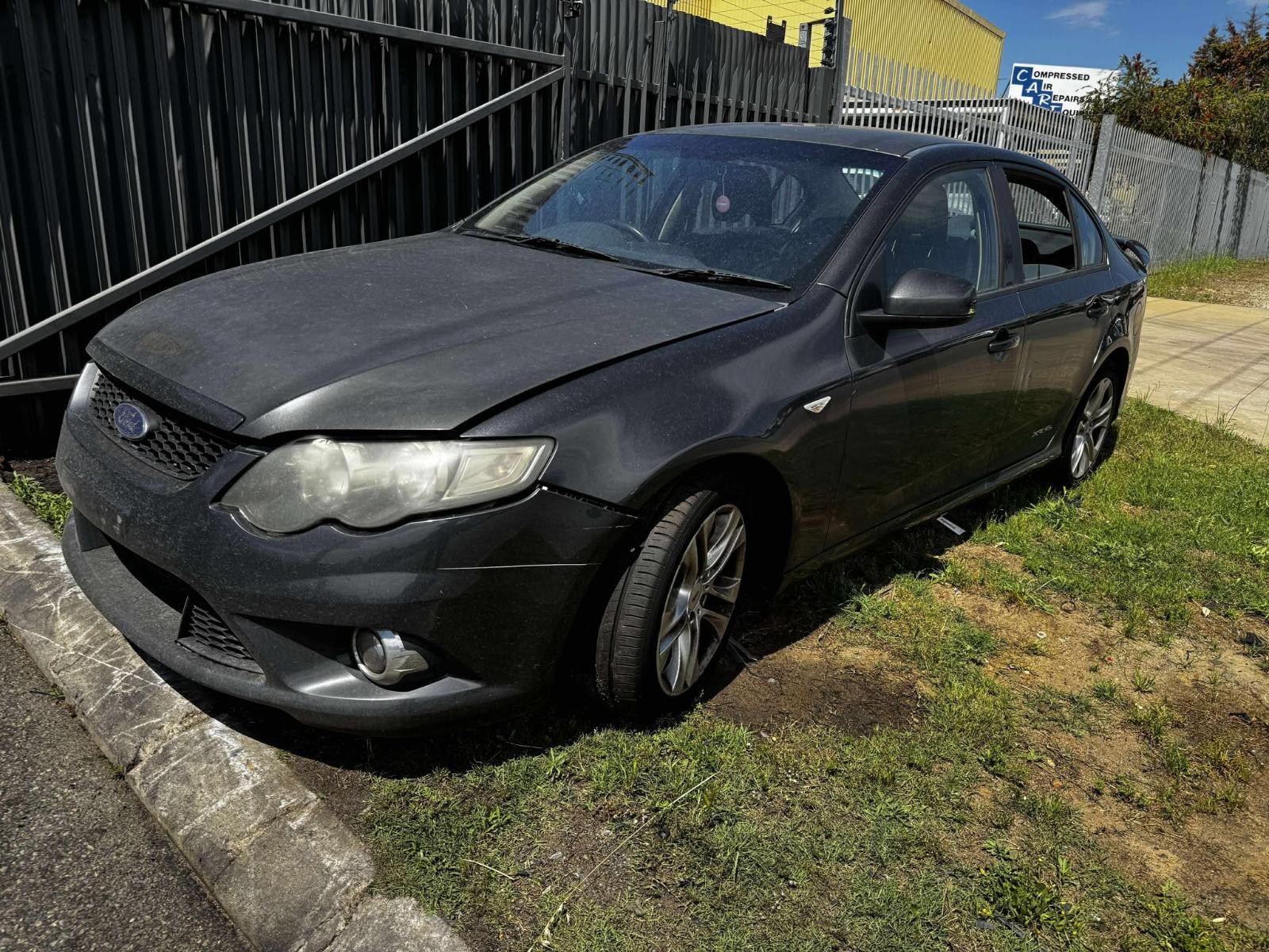 2010 Ford Falcon Door Trim View Auto part Door Trim Ford Falcon 2010