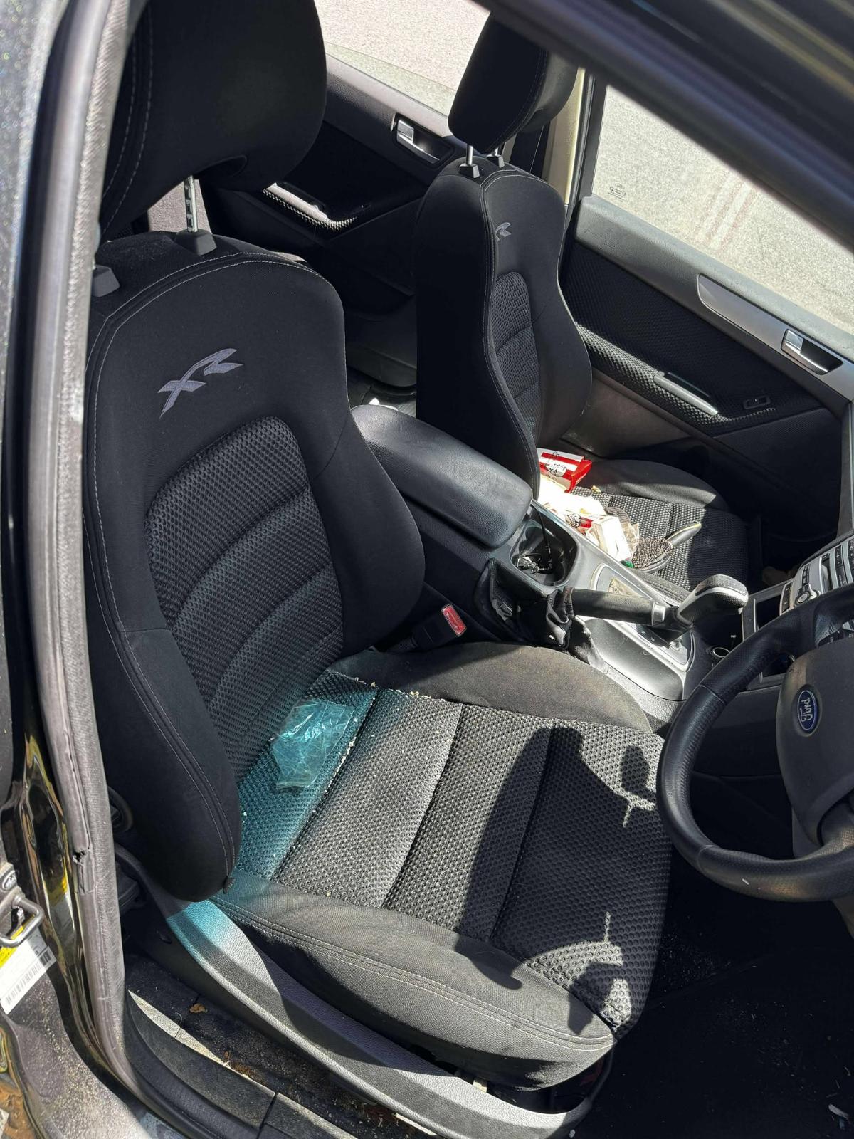 2010 Ford Falcon Door Trim View Auto part Door Trim Ford Falcon 2010