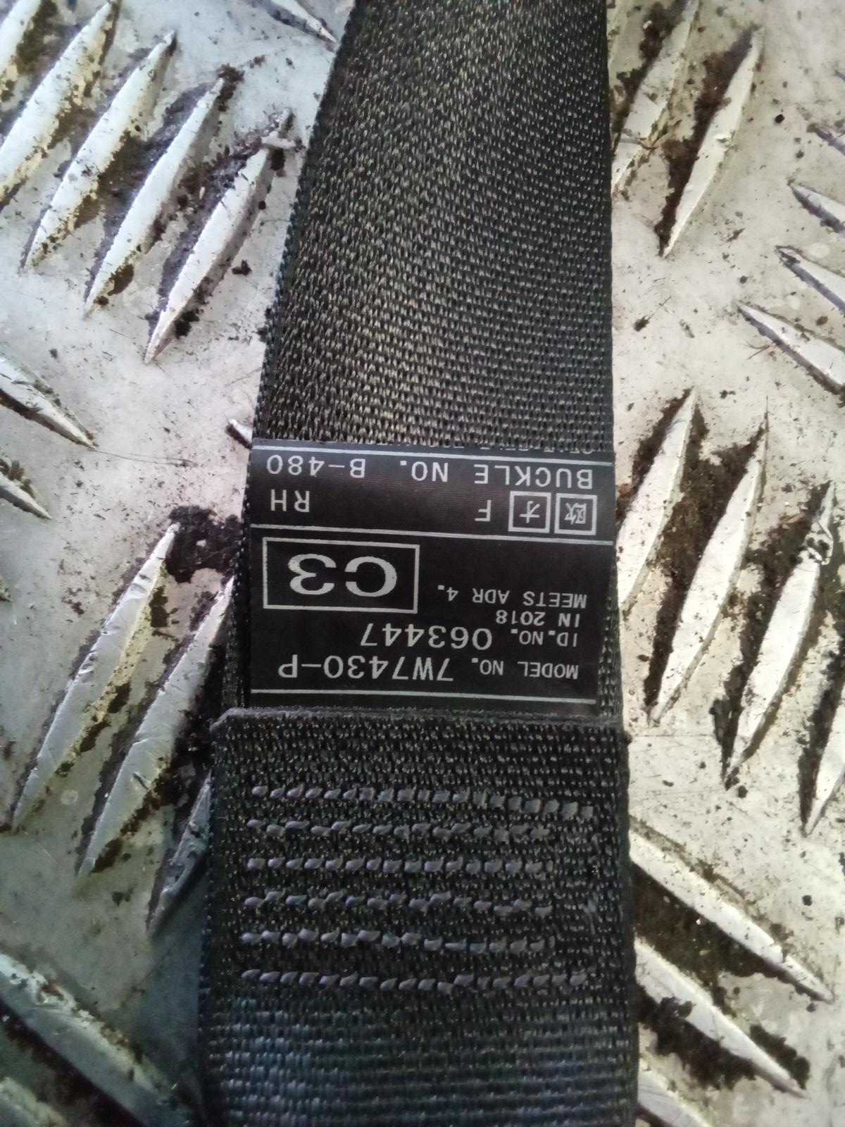 2019 Subaru Outback Seatbelt/Stalk View Auto part Seatbelt/Stalk Subaru Outback 2019