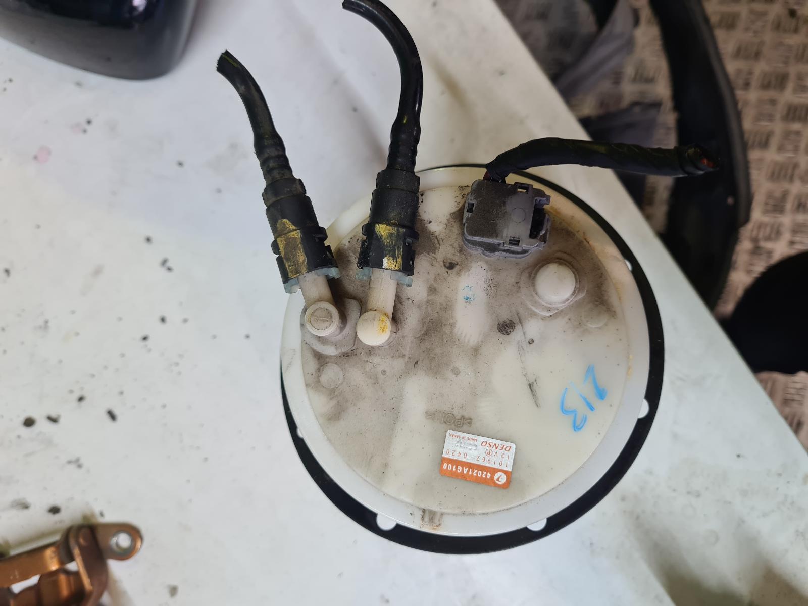View Auto part Fuel Pump Subaru Outback 2006