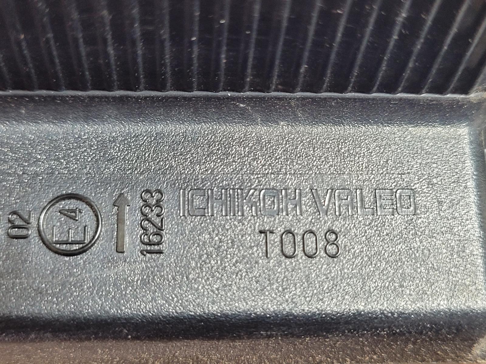 View Auto part Right Taillight Nissan Urvan 2013