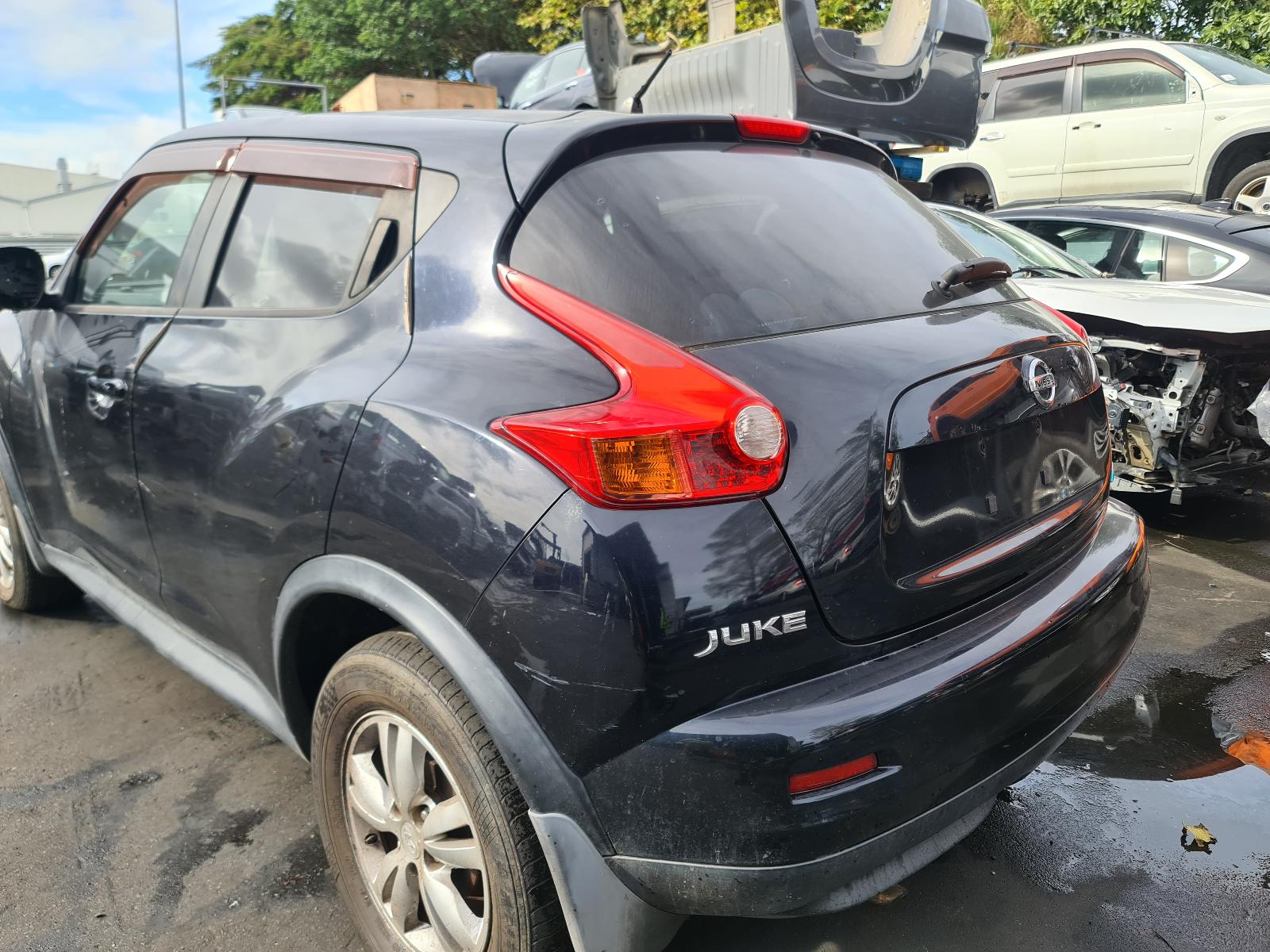 2010 Nissan Juke Left Rear Door/Sliding View Auto part Left Rear Door/Sliding Nissan Juke 2010