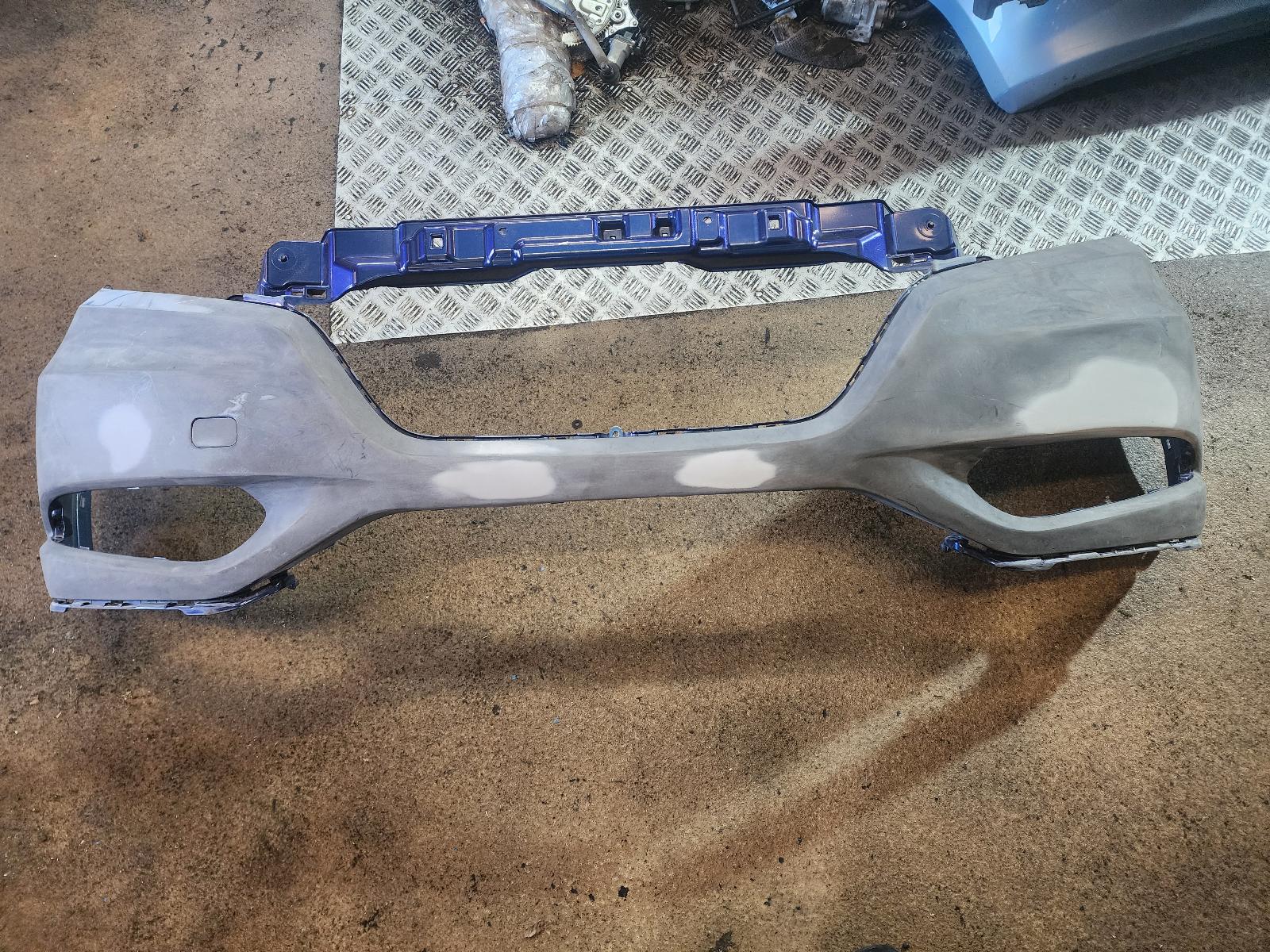 View Auto part Front Bumper Honda Hrv 2014