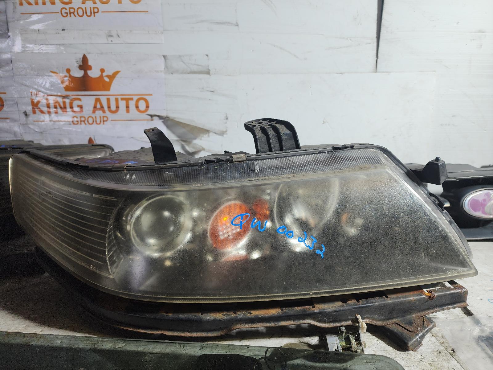 View Auto part Right Headlamp Honda Accord 2003