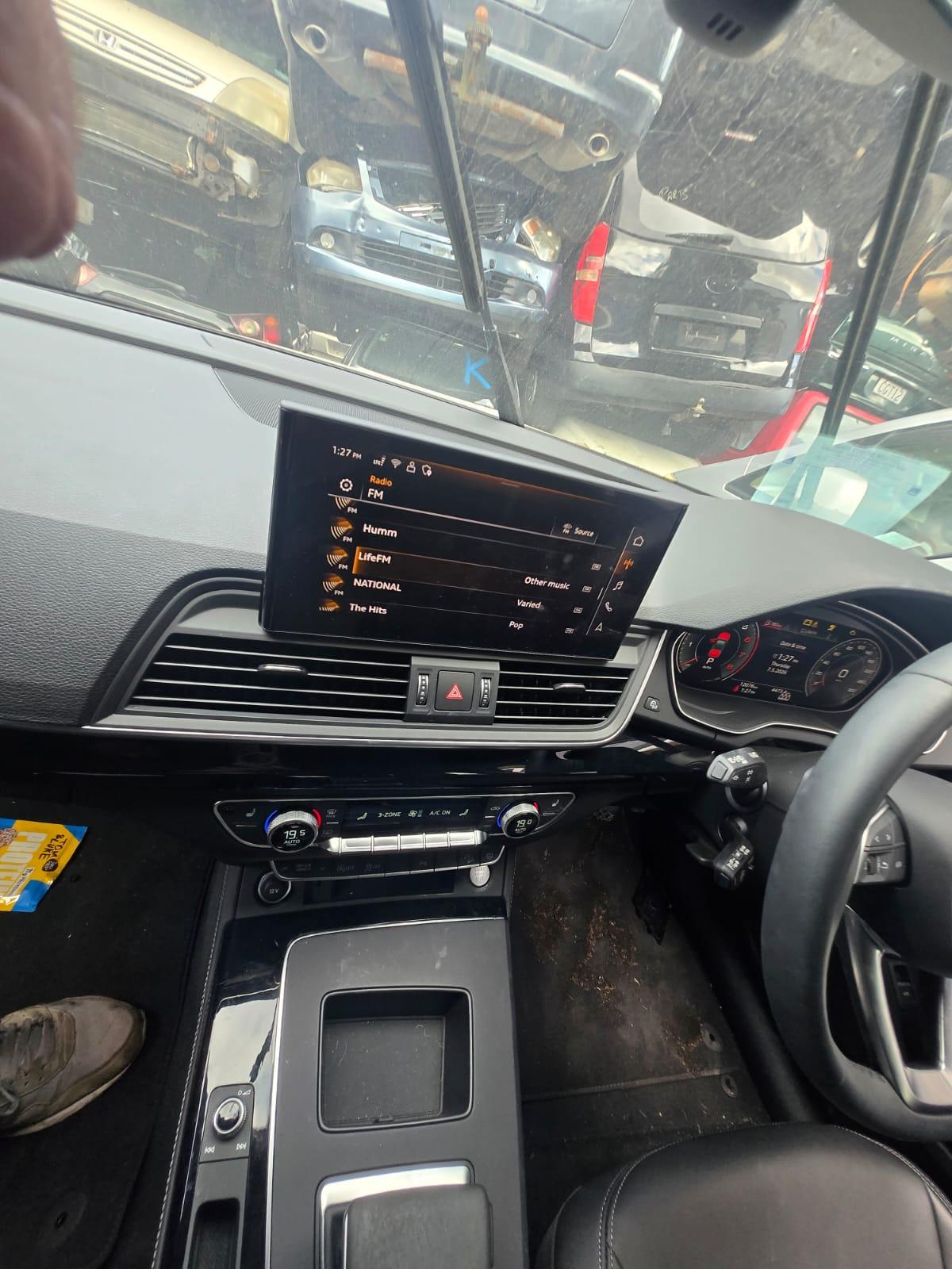 2024 Audi Q5 Right Rear Wnd Reg/Motor View Auto part Right Rear Wnd Reg/Motor Audi Q5 2024