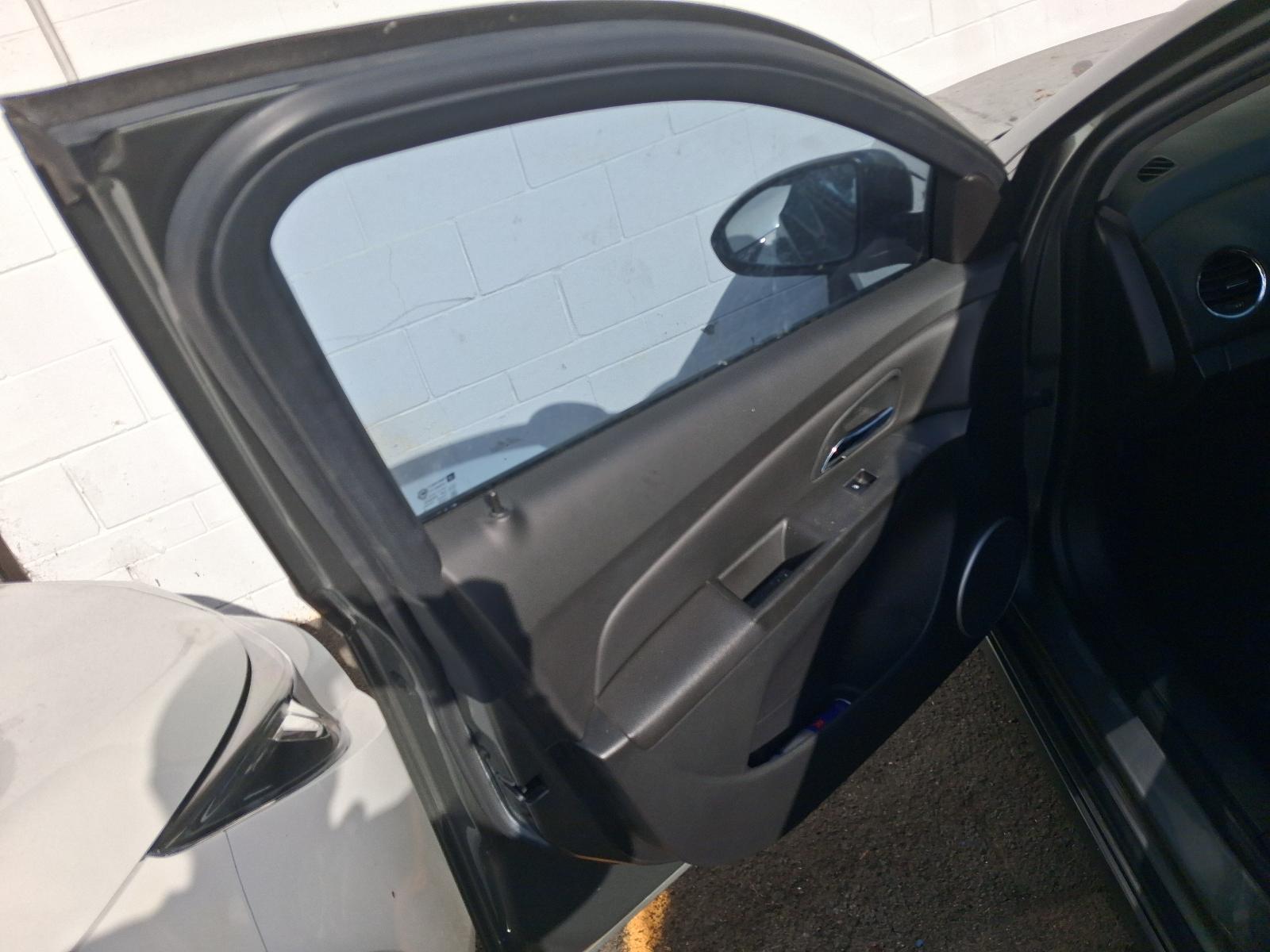 2012 Holden Cruze Seatbelt/Stalk View Auto part Seatbelt/Stalk Holden Cruze 2012