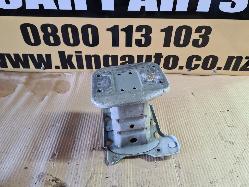 View Auto part F/Bar Reinforc/Brack Holden Captiva 2016