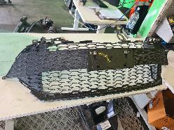 View Auto part Grille Toyota Corolla 2020