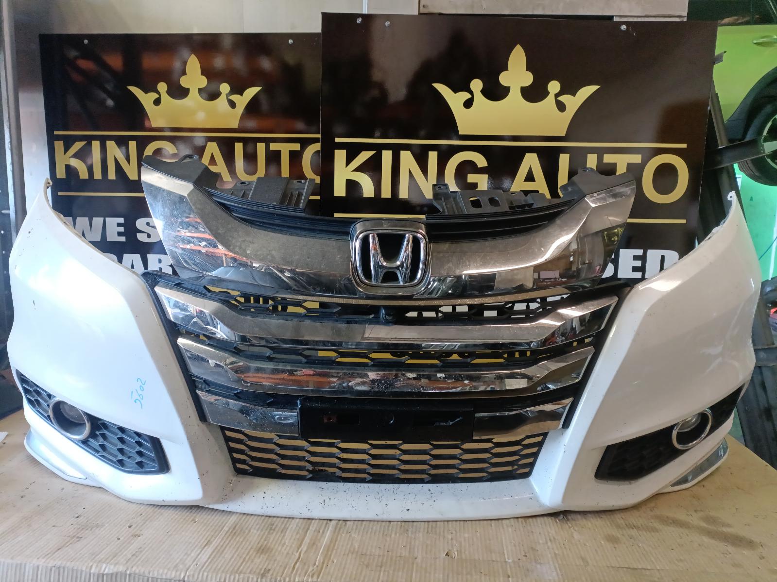 View Auto part Front Bumper Honda Odyssey 2016