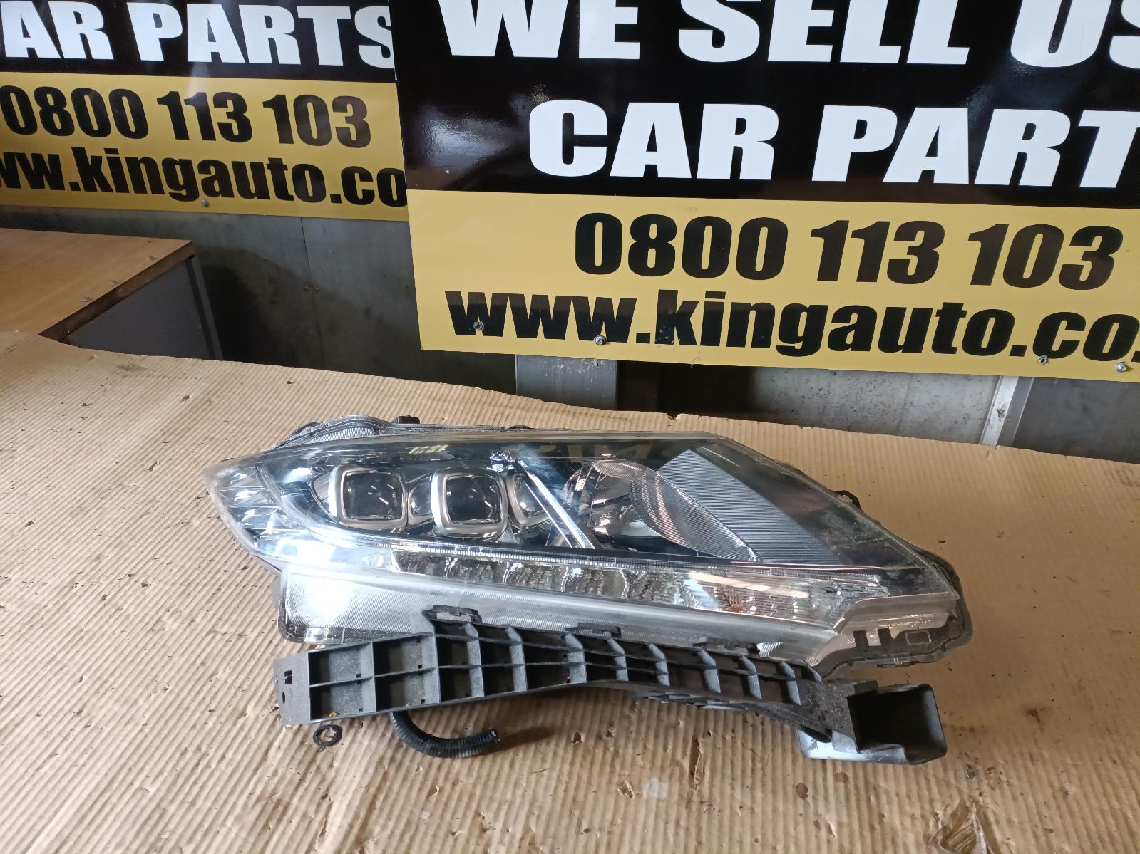 View Auto part Right Headlamp Honda Odyssey 2016