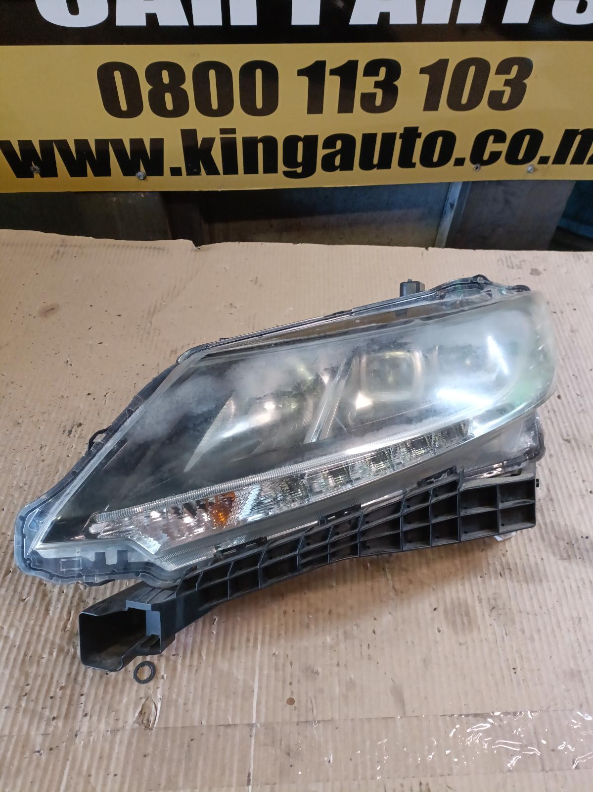 View Auto part Left Headlamp Honda Odyssey 2016
