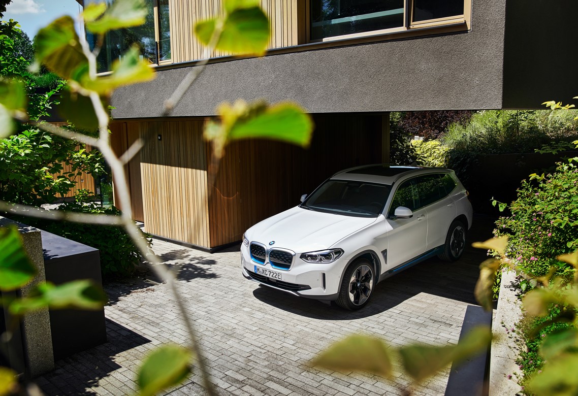 The BMW iX3 is another very welcome electric SUV in Australia by end of 2021 thumbnail