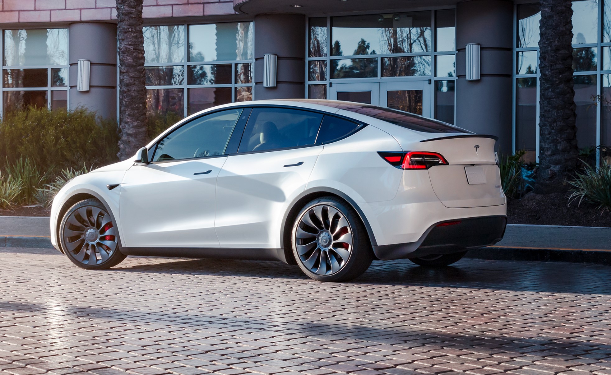 Tesla Model Y is finally available in Australia, get ready for it to be