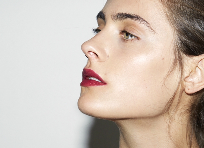 Lip stain The File