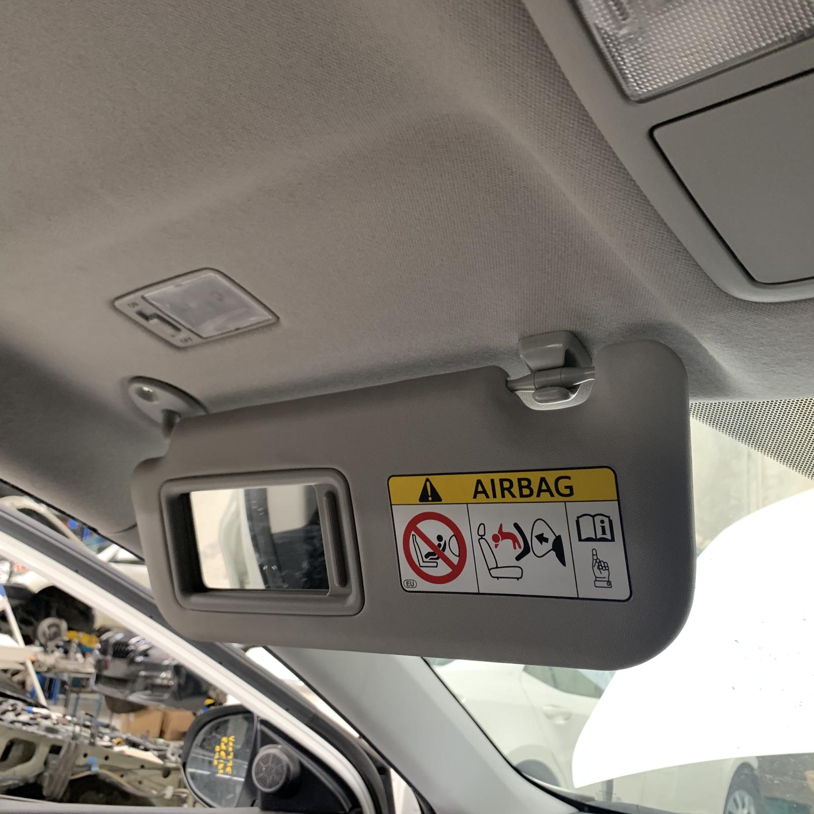 View Auto part Sunvisor Toyota Corolla 2015