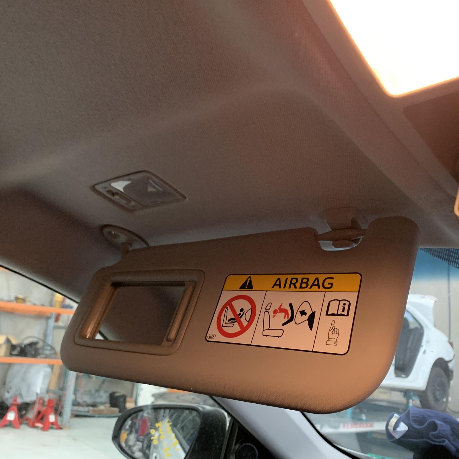 View Auto part Sunvisor Toyota Corolla 2016