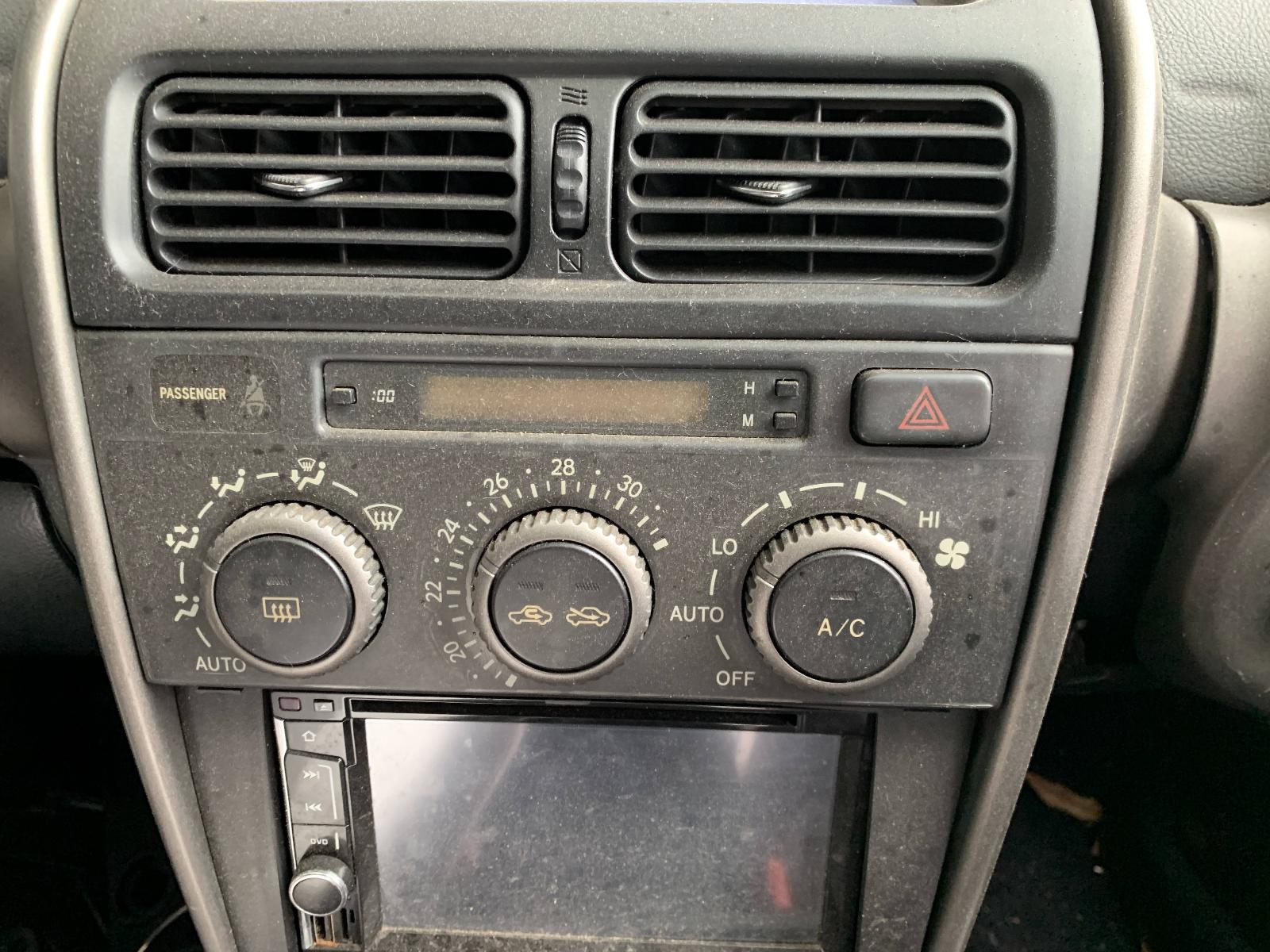 Heater/Ac Controls Is200/is300 Lexus 2000