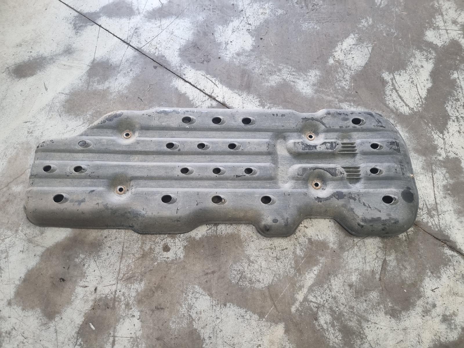 View Auto part Fuel Tank Toyota Hilux 2007