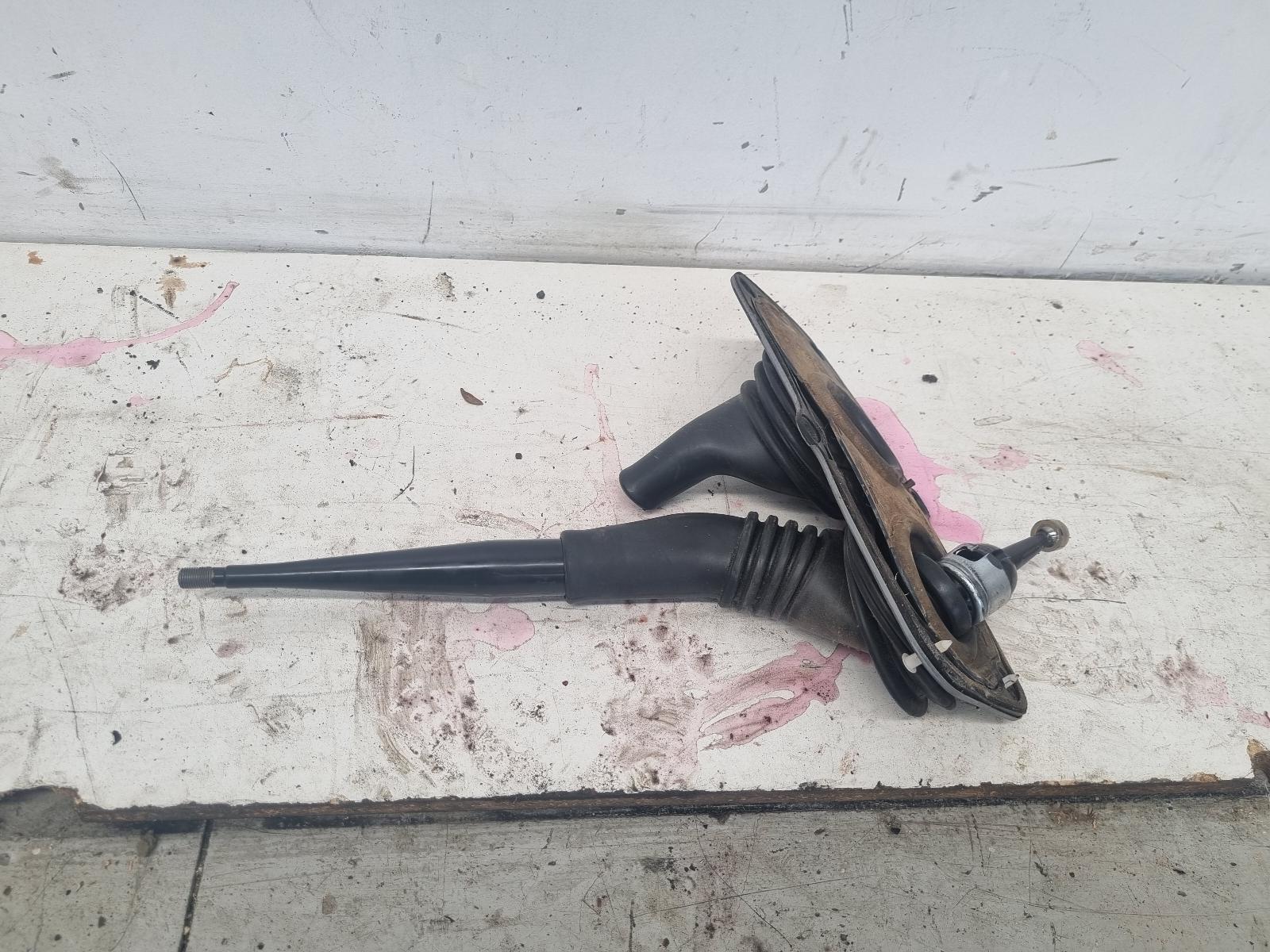 View Auto part Gear Stick/Shifter Toyota Hilux 2007