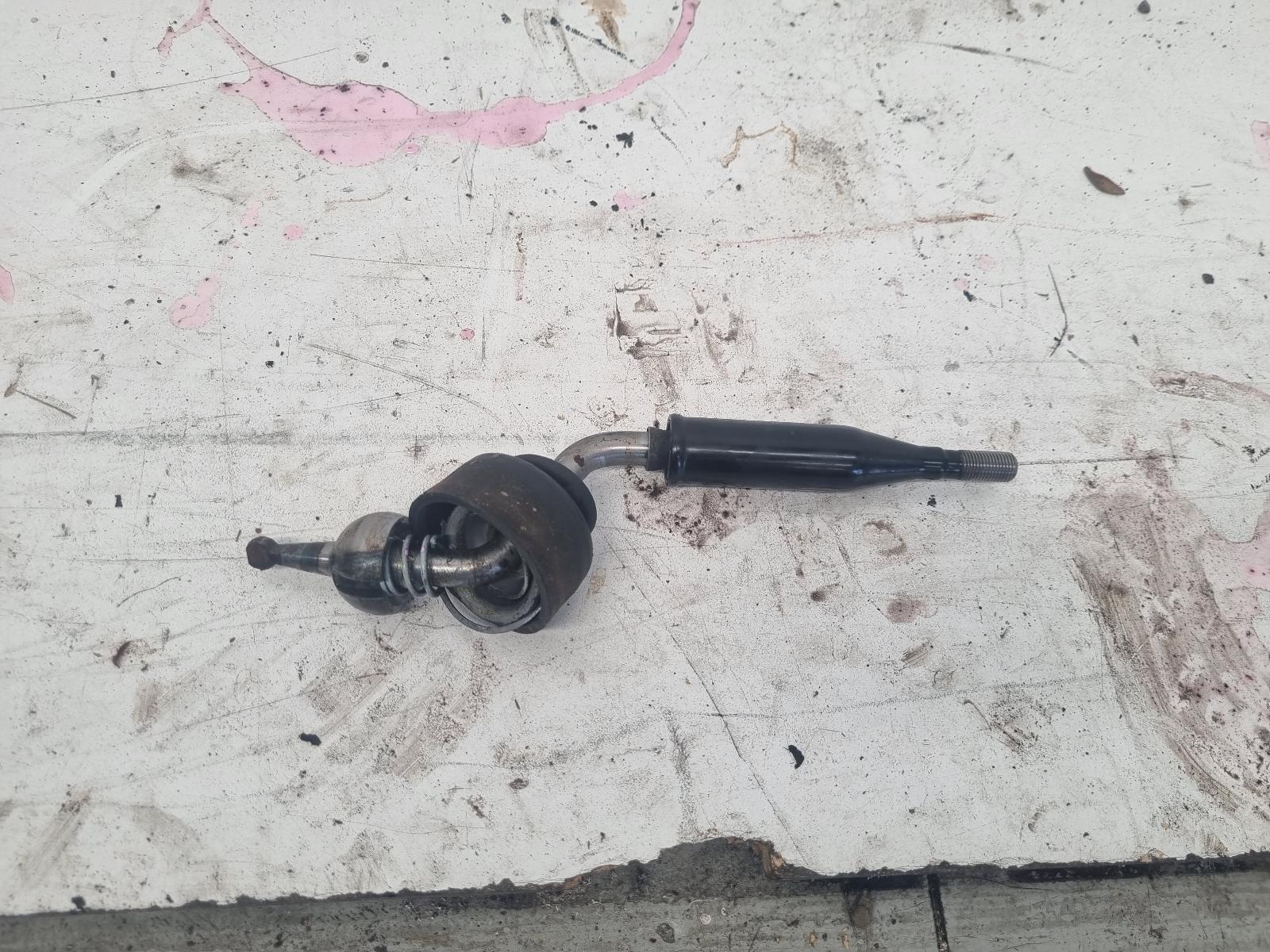 View Auto part Gear Stick/Shifter Toyota Hilux 2007