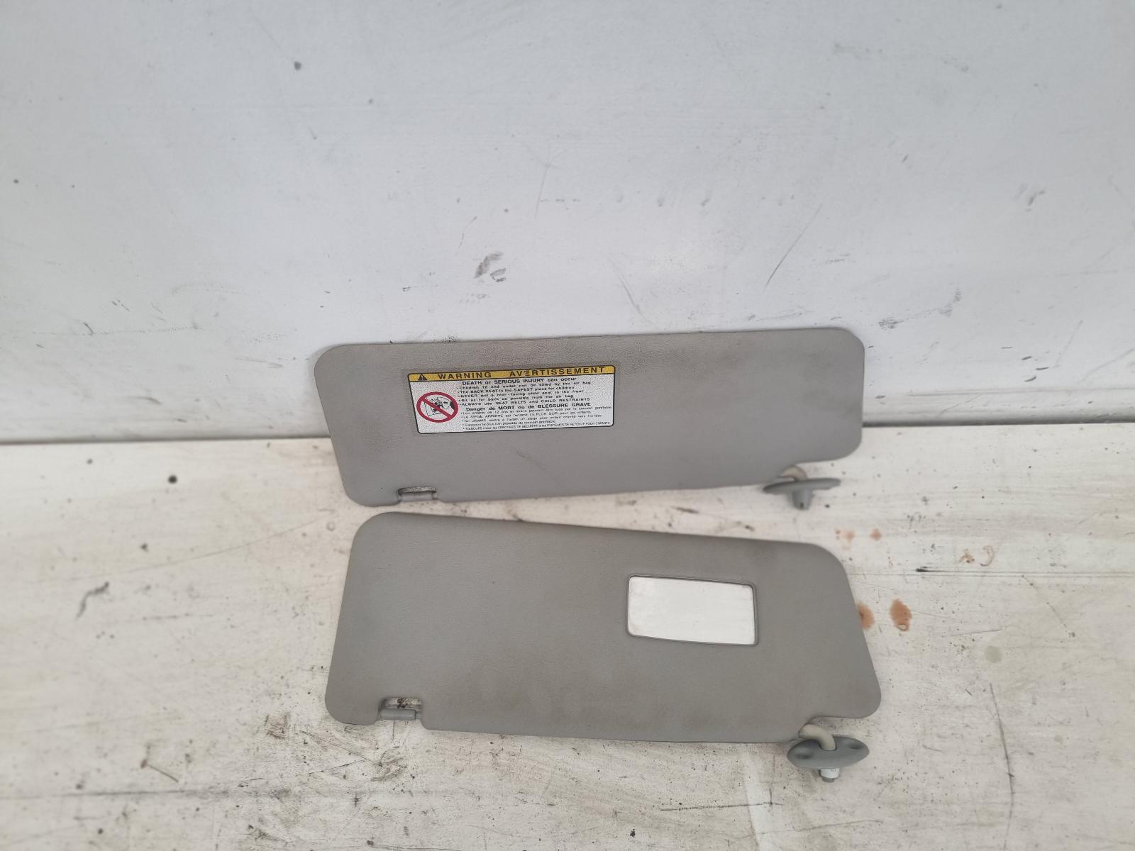 View Auto part Sunvisor Toyota Hilux 2007
