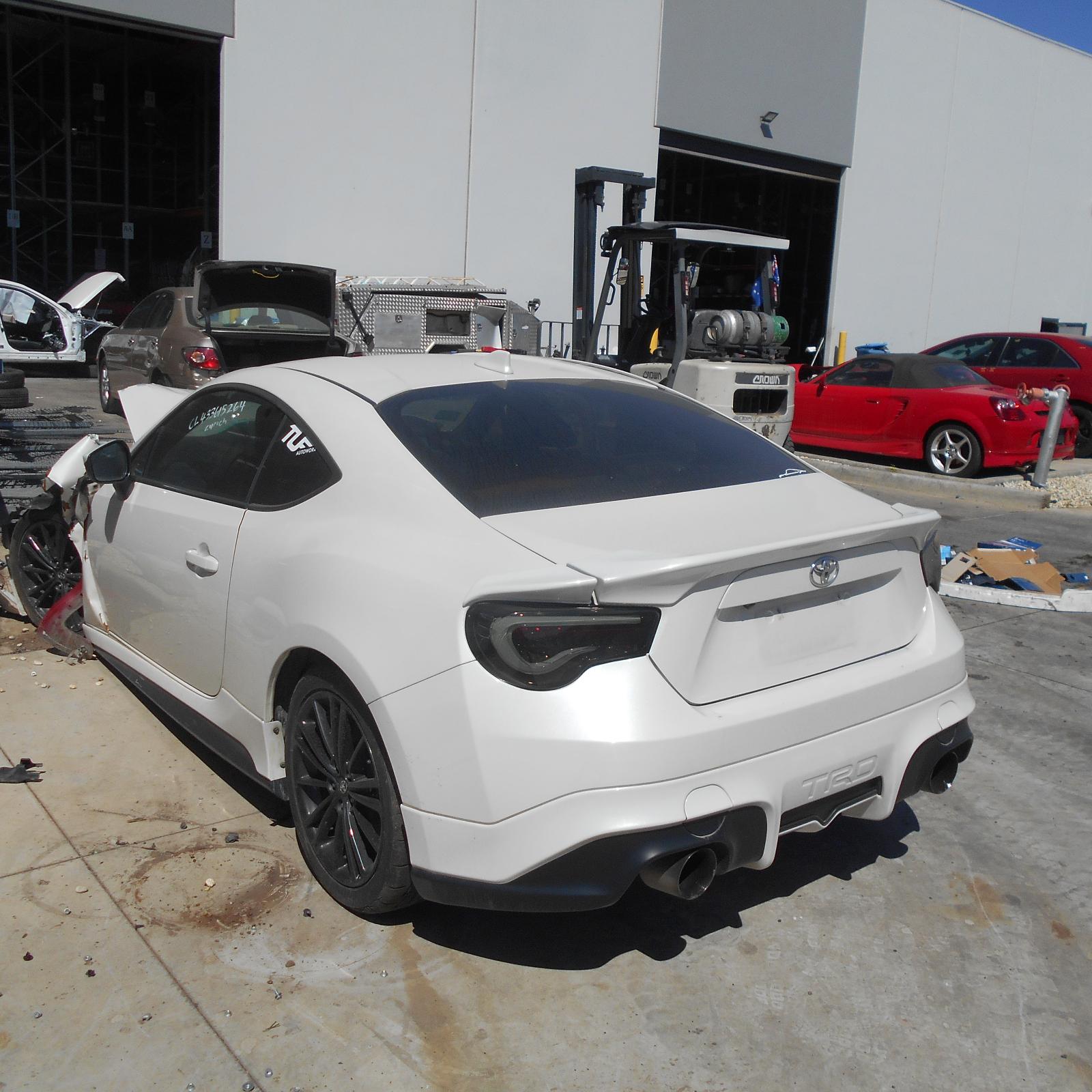 View Auto part Trans/Gearbox Toyota 86 2015