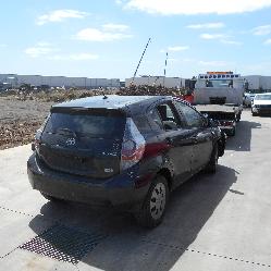 View Auto part Right Rear Door Sliding Toyota Prius 2013