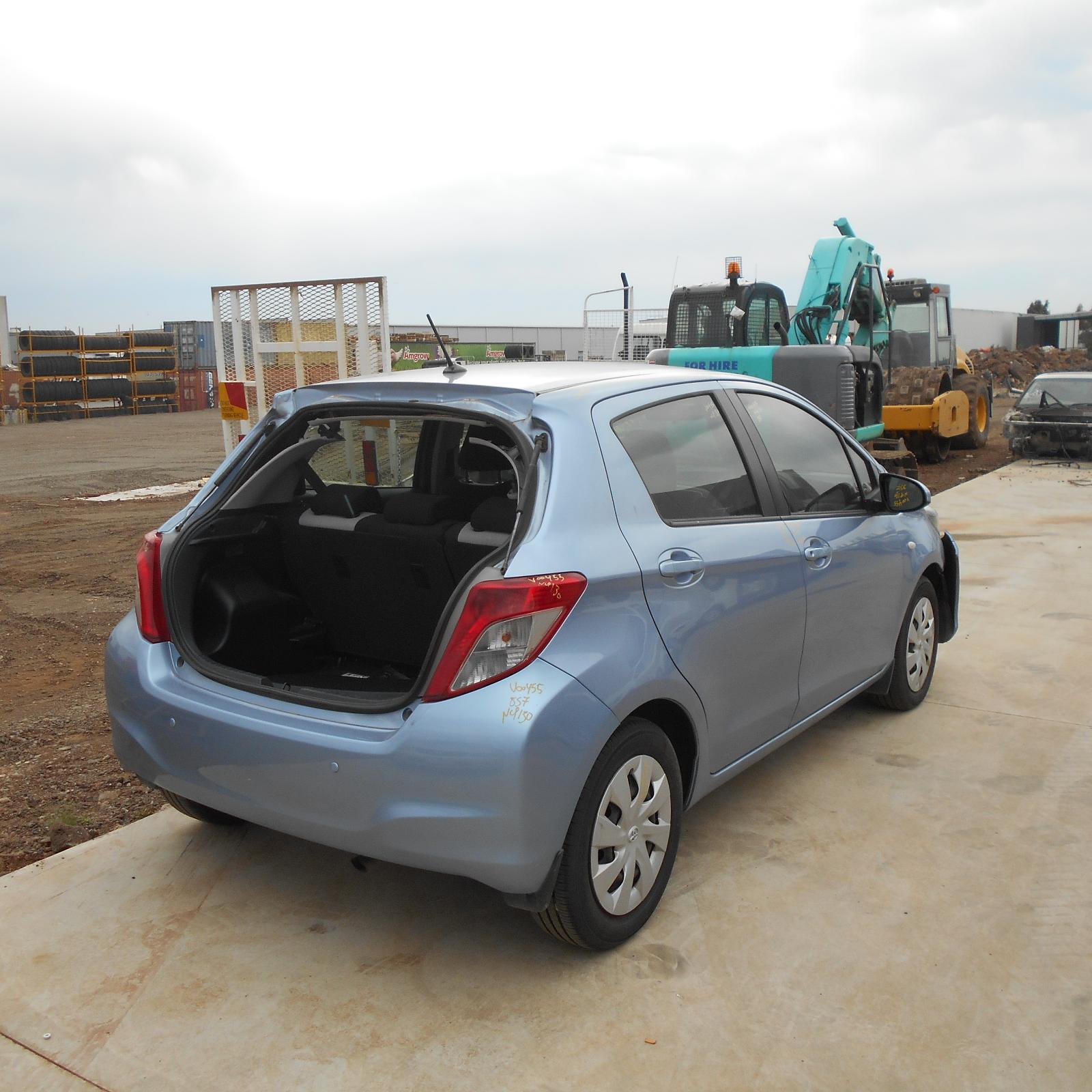 View Auto part Alternator Toyota Yaris 2011