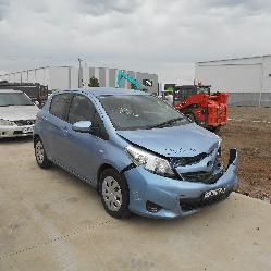 View Auto part Alternator Toyota Yaris 2011