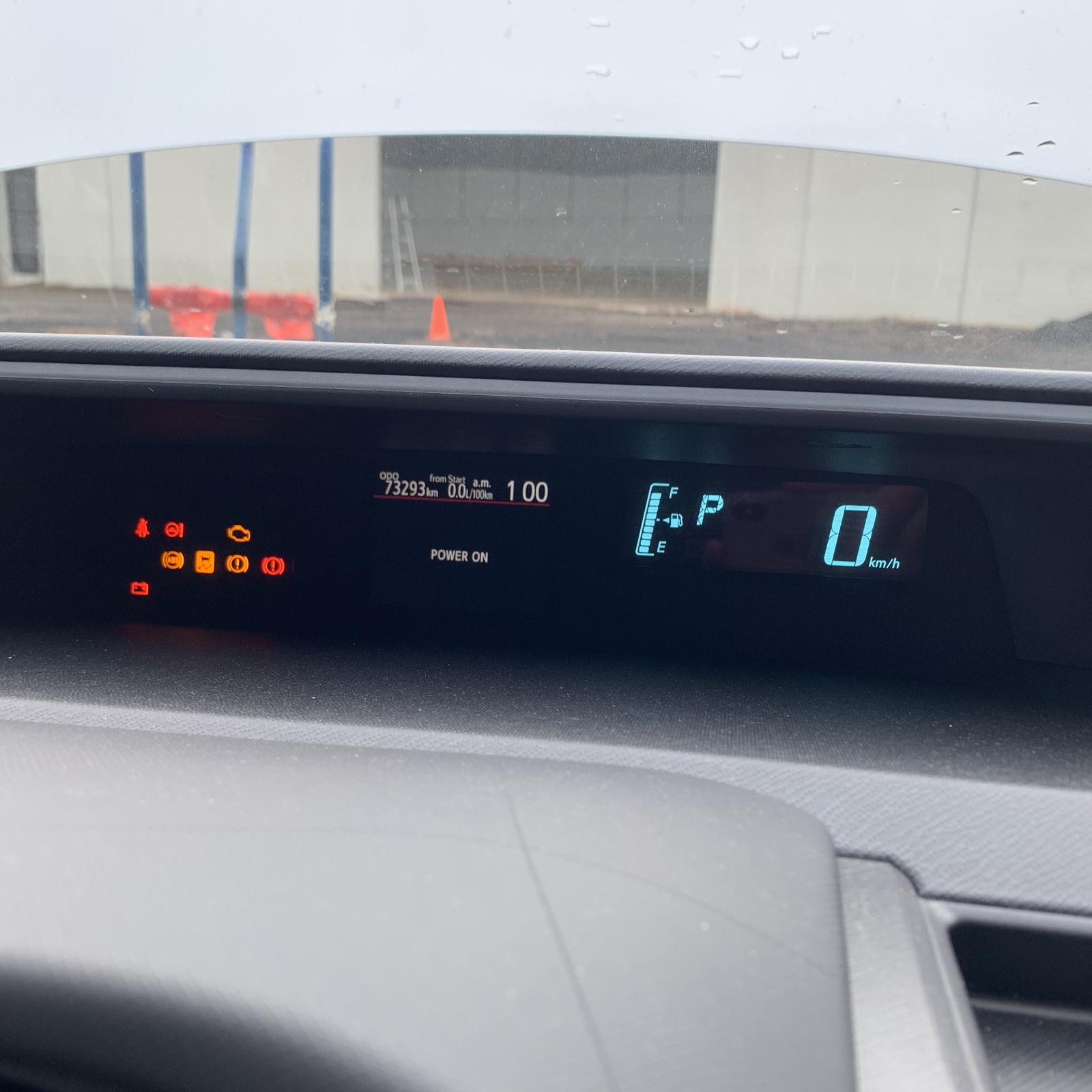 View Auto part Seatbelt/Stalk Toyota Prius 2014