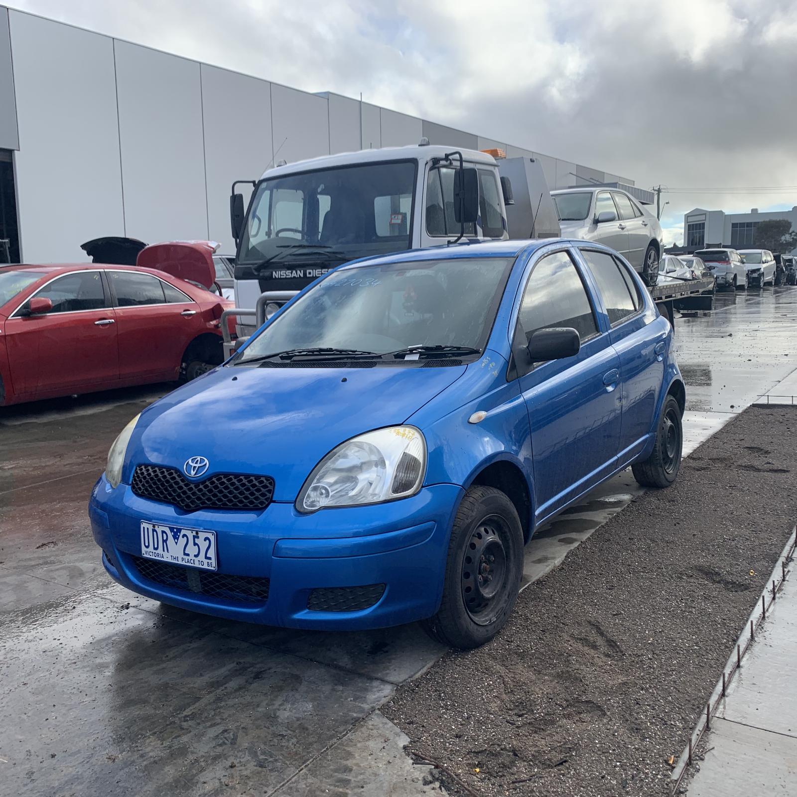 View Auto part Radio/Cd/Dvd/Sat/Tv Toyota Echo 2003