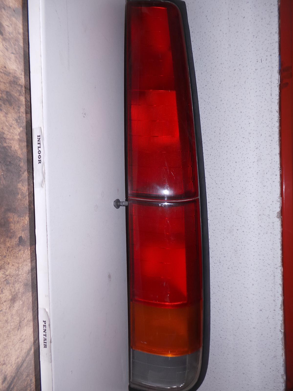 View Auto part Right Taillight Toyota Townace 1998