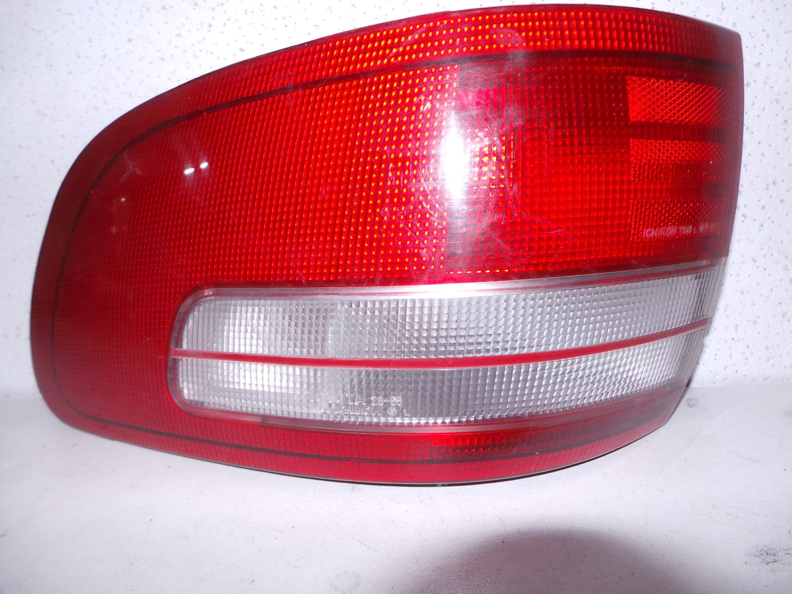 View Auto part Left Taillight Toyota Estima 1995