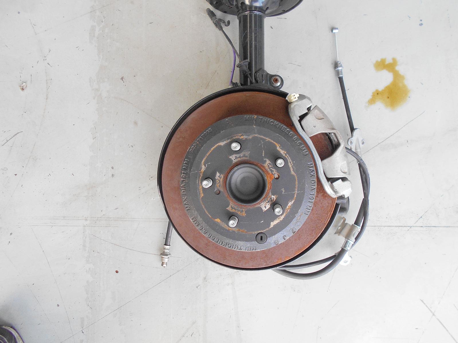 View Auto part Left Rear Hub Assembly Toyota Camry 2013