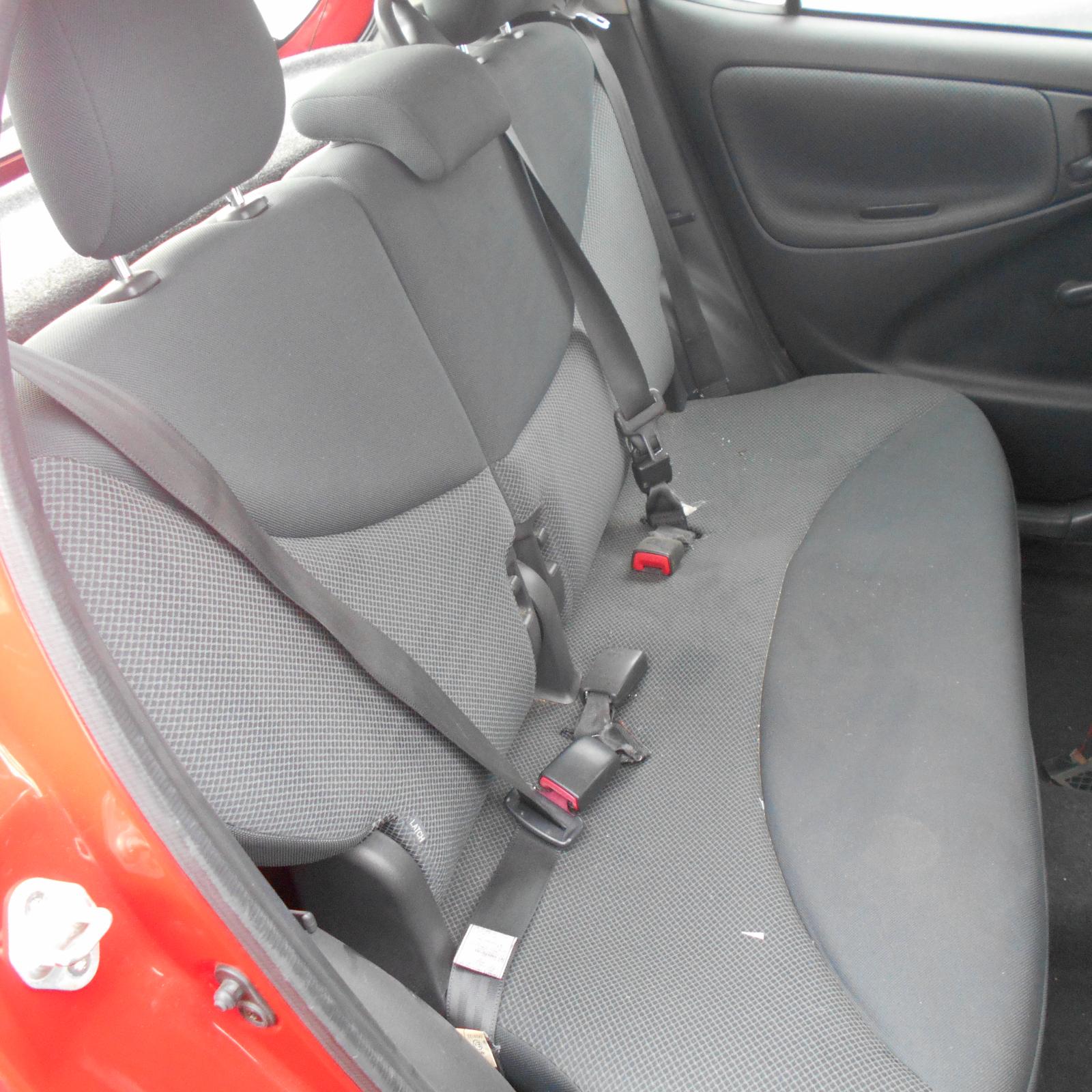 View Auto part 2nd Seat (Rear Seat) Toyota Echo 2005