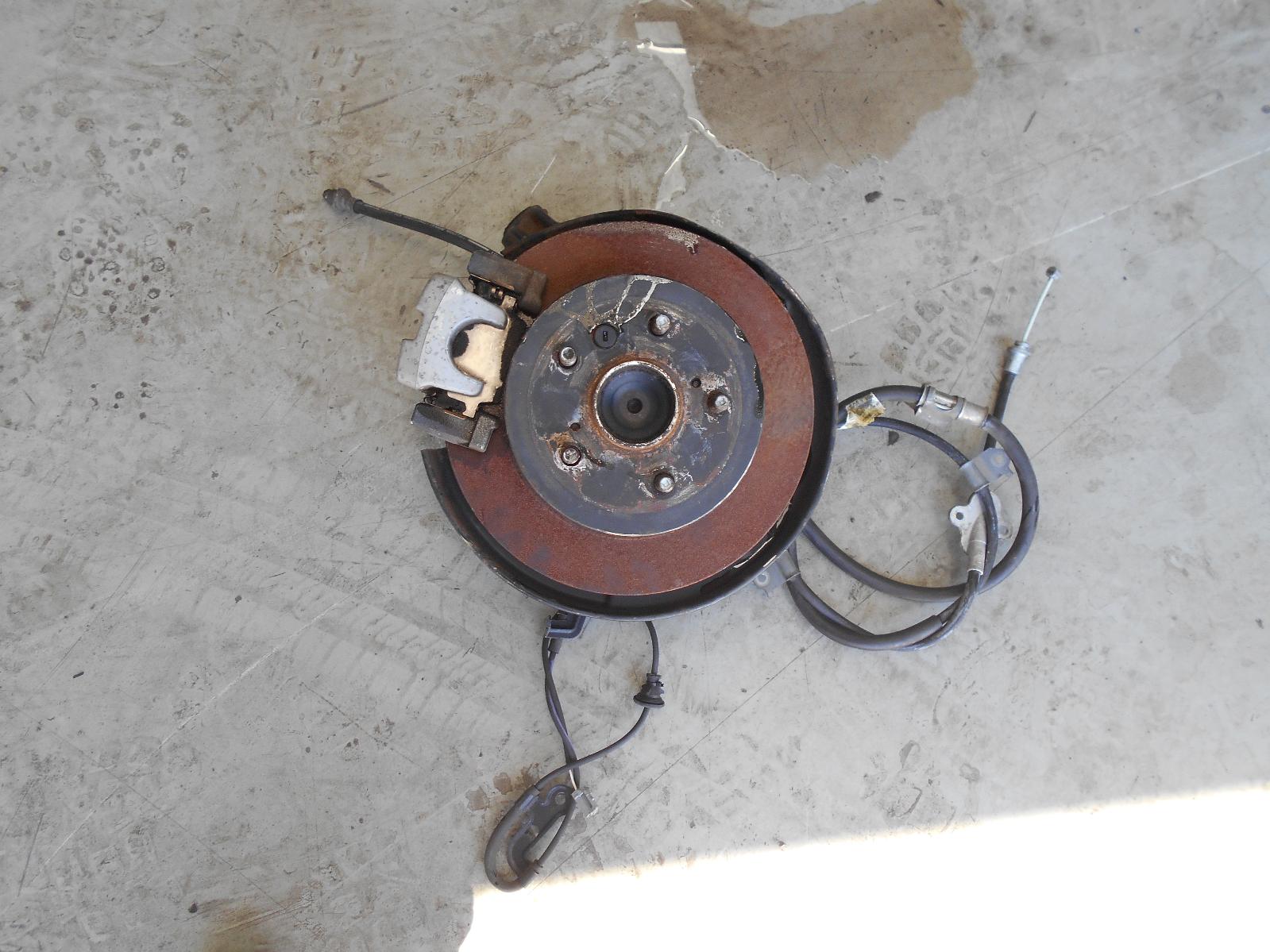 View Auto part Left Rear Hub Assembly Toyota Camry 2010